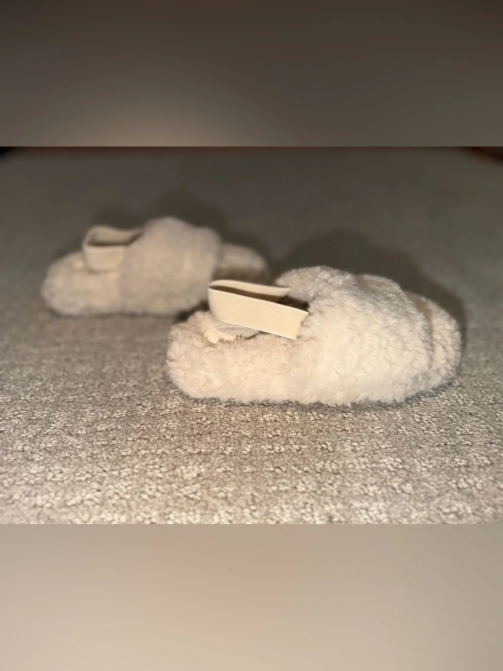 Girls Fluffy Cream Slide Slingback Slippers Size 11/12